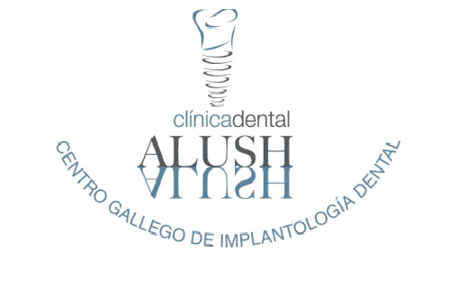 Logotipo de la clínica CENTRO GALLEGO DE IMPLANTOLOGÍA DENTAL
